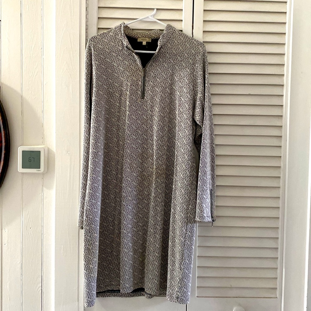 Tyler Boe  dress